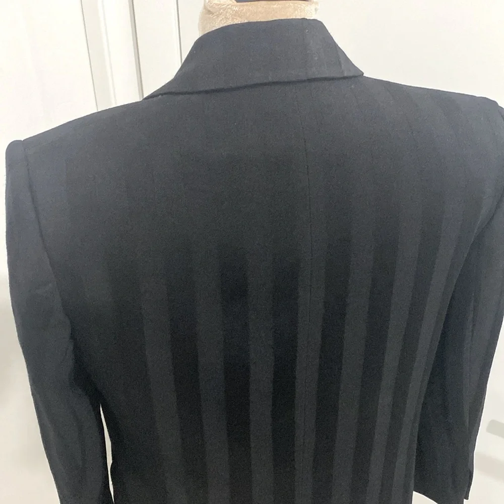 VINTAGE DIOR 💯% WORSTED WOOL BLACK BLAZER |Size 10